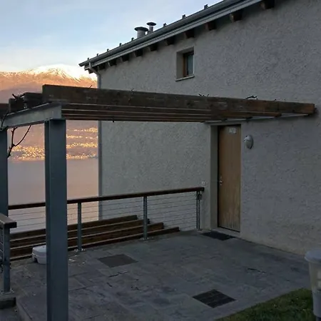 Spectacular Views And Modern Living On Ferienhaus